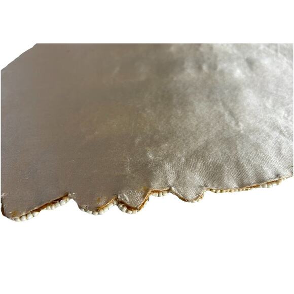 Easter Egg Table Runner Beaded 13 x 36 In Holiday Home Decor Kitchen - Picture 7 of 11